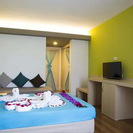 Club & Karaburun Отель 5*