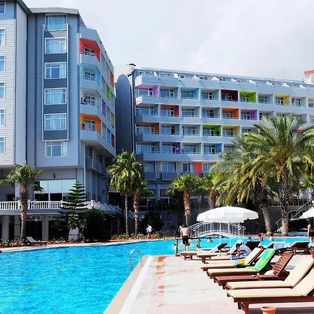 Отель Club & Karaburun 5*