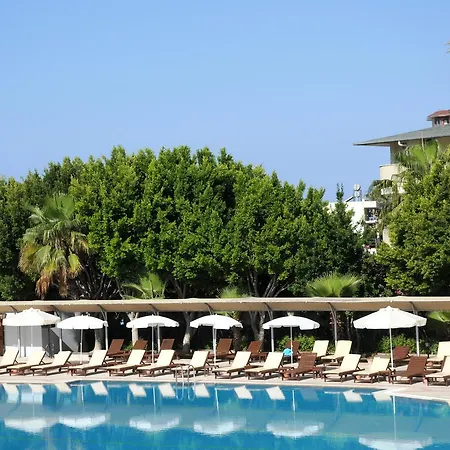 Отель Club & Karaburun 5*