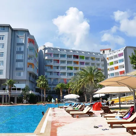 Отель Club & Karaburun 5*